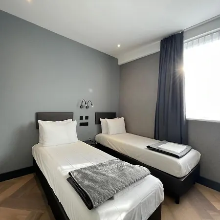 H3 Center Szálloda