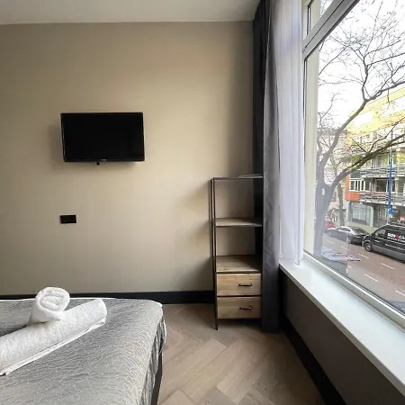 H3 Center Hotel