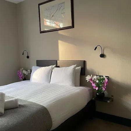 Hotel H3 Center 3*