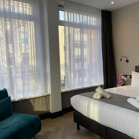 Hotel H3 Center 3*