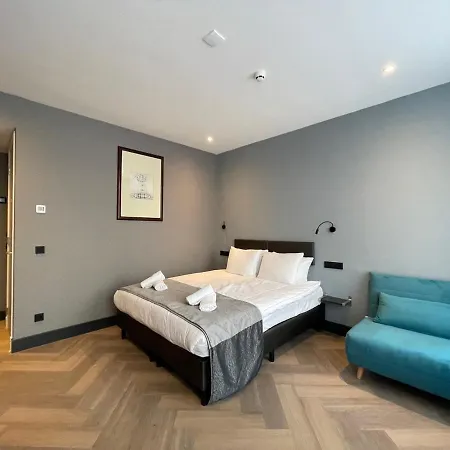 H3 Center 3* Rotterdam